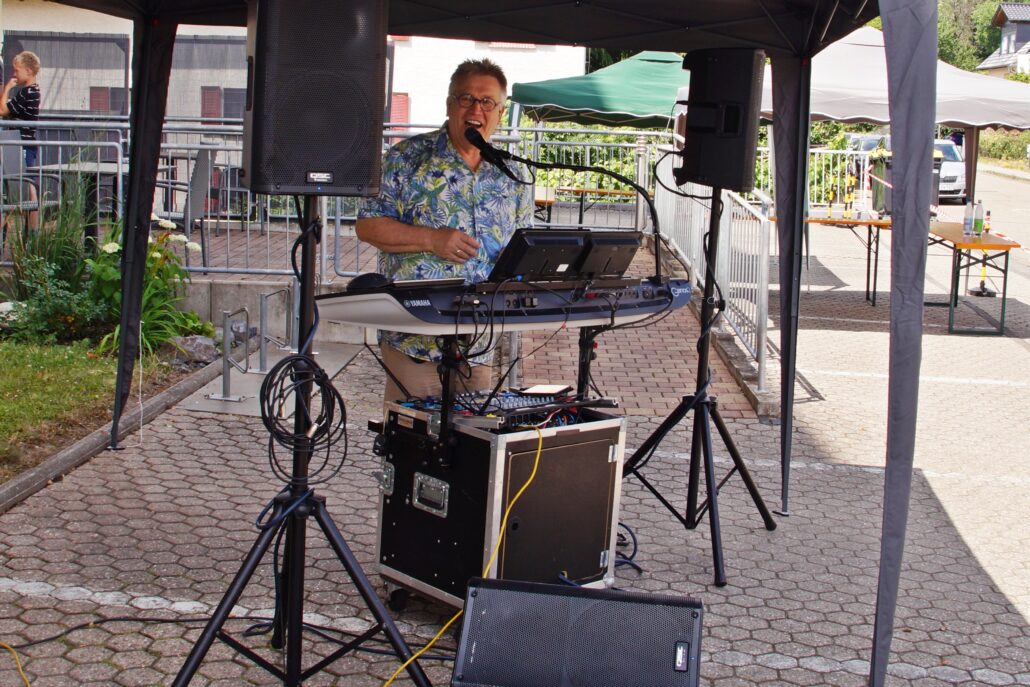 Alleinunterhalter Friedl Fox