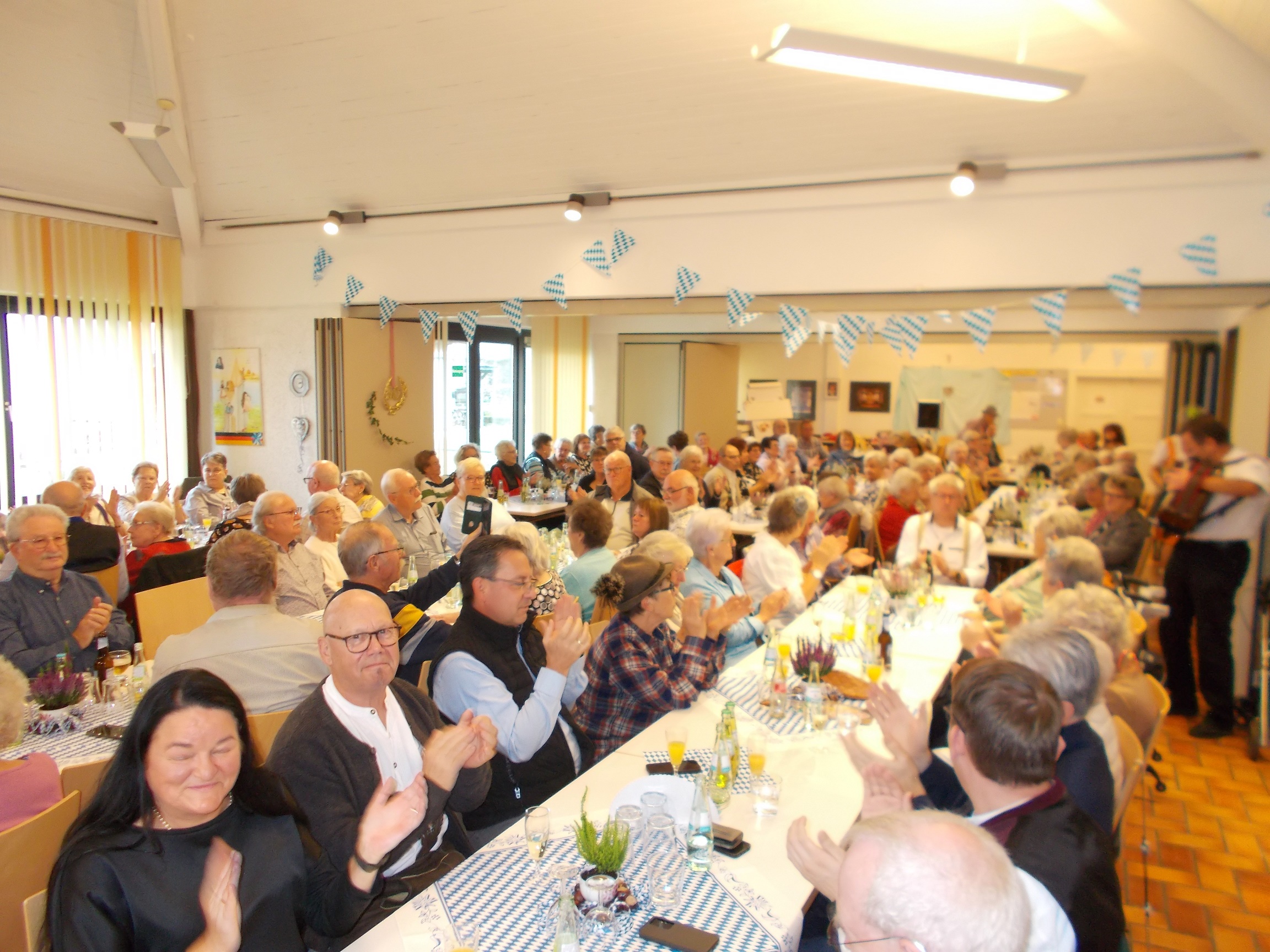 Oktoberfest zum 50. Geburtstag des AWO Ortsvereins Heimbach-Weis